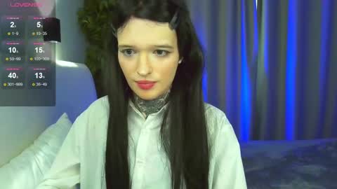 Snapshot of simona_rain chatting on February 12, 2025, 7:13 am Simona online show from February 12, 2025, 7:13 am