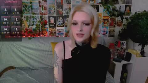 Snapshot of simona_rain chatting on September 19, 2025, 7:25 pm Simona online show from September 19, 2025, 7:25 pm