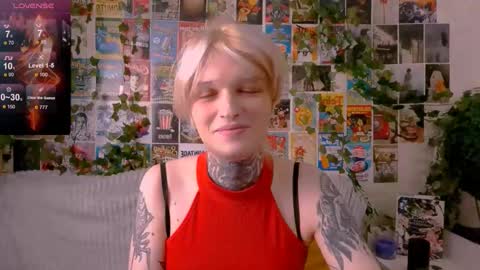 Snapshot of simona_rain chatting on October 12, 2025, 12:20 am Simona online show from October 12, 2025, 12:20 am