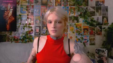 Snapshot of simona_rain chatting on October 13, 2025, 12:43 am Simona online show from October 13, 2025, 12:43 am