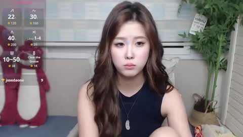 simonastephanie online show from September 15, 2025, 3:01 pm