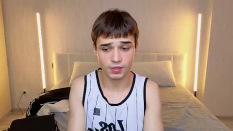 Alex online show from June 21, 2026, 11:02 am