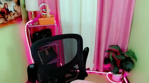 Snapshot of simplepinayx chatting on May 4, 2026, 5:58 am call me nath online show from May 4, 2026, 5:58 am