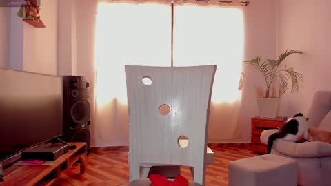 zoe online show from January 16, 2025, 5:23 pm