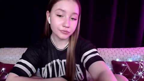 Sindi online show from December 17, 2024, 5:47 pm