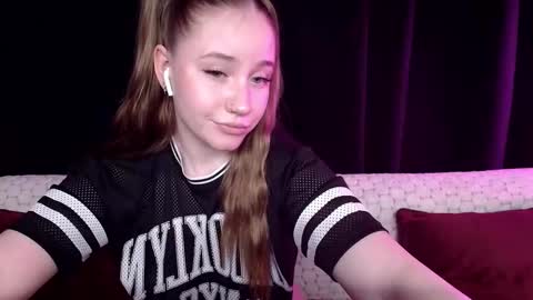 Sindi online show from January 26, 2025, 5:34 pm