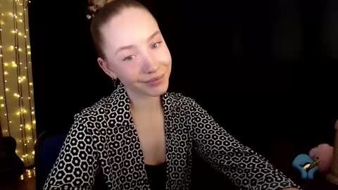 Sindi online show from February 10, 2026, 2:21 pm