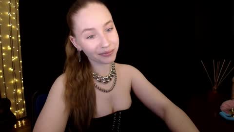 Snapshot of sindiwatsoon chatting on April 9, 2026, 8:42 am Sindi online show from April 9, 2026, 8:42 am