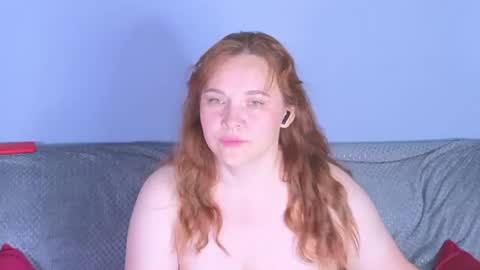 Snapshot of sinful_helena chatting on June 17, 2026, 4:04 am sinful_helena online show from June 17, 2026, 4:04 am