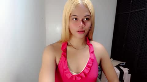 sinfulrose_ online show from January 11, 2026, 10:37 pm