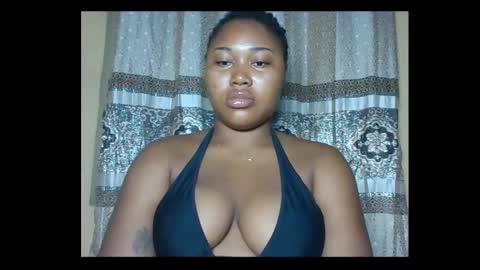 Snapshot of sinfultemptx chatting on February 20, 2026, 1:46 am Zanele online show from February 20, 2026, 1:46 am