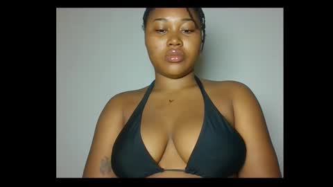 Snapshot of sinfultemptx chatting on February 26, 2026, 3:38 am Zanele online show from February 26, 2026, 3:38 am