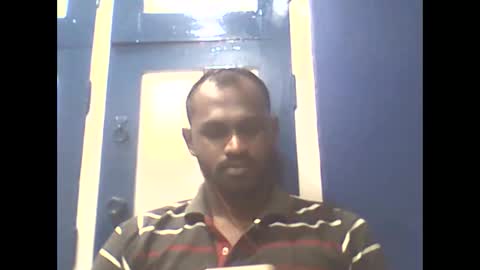 Snapshot of singletamilblackboy chatting on December 20, 2024, 6:02 pm singletamilblackboy online show from December 20, 2024, 6:02 pm