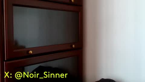 Snapshot of sinnernoir chatting on May 5, 2026, 4:48 pm My Name Is..............................John online show from May 5, 2026, 4:48 pm