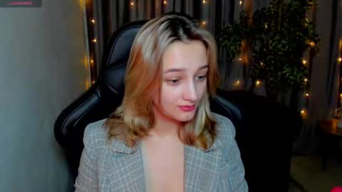 Sinty Noria online show from February 21, 2025, 4:40 am