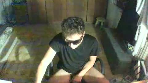 sinvi1915 online show from October 14, 2025, 11:16 pm