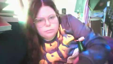 Siofra online show from February 16, 2025, 3:38 pm
