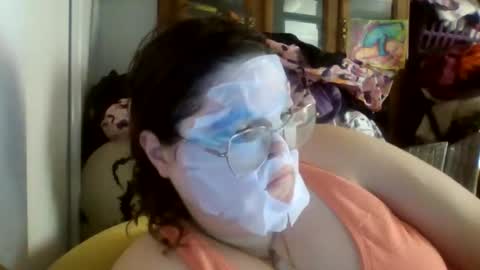 Siofra online show from October 28, 2025, 3:25 pm