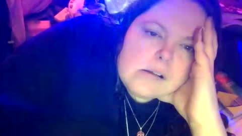 Siofra online show from April 1, 2026, 3:29 am