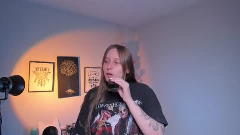 Snapshot of siouxsie_cenobite chatting on June 20, 2026, 11:13 am Siouxsie online show from June 20, 2026, 11:13 am