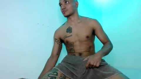 Sir black online show from December 14, 2024, 7:14 pm