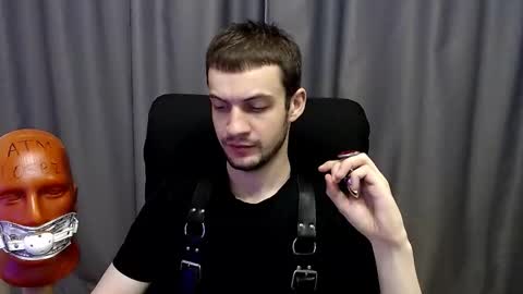 Sir Damien online show from September 19, 2025, 2:46 am