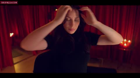 Siravelle online show from January 13, 2026, 10:59 pm