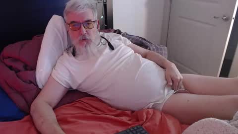 sir beer can the friendly hermit online show from December 17, 2025, 8:42 am