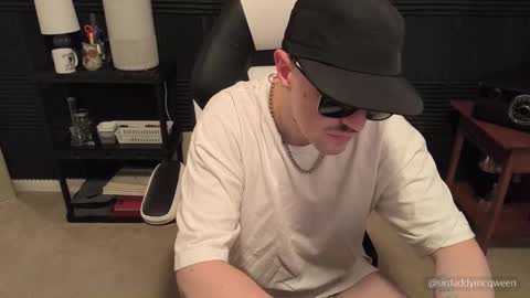 Sir Daddy McQween online show from March 3, 2026, 5:13 am