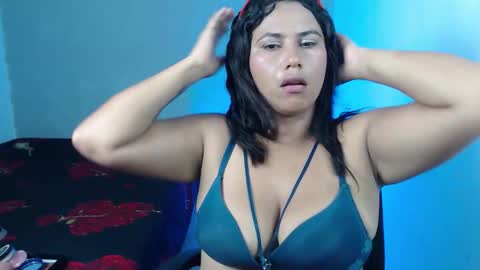 SIRINAY online show from October 9, 2025, 2:48 pm