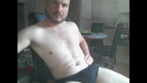 SirKrapek online show from April 24, 2026, 3:47 pm