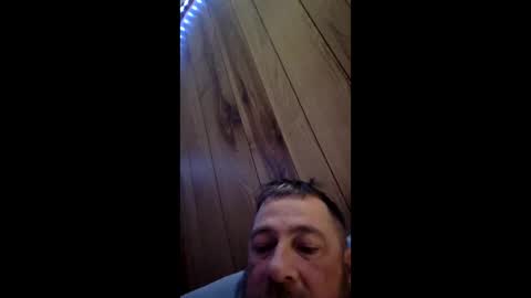 sirrockos online show from April 12, 2026, 8:19 am