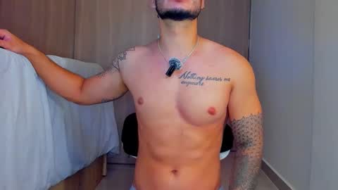 Snapshot of sirs_papi chatting on May 9, 2026, 5:34 am Call me papi online show from May 9, 2026, 5:34 am