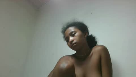 siscabelle online show from January 18, 2026, 11:19 pm