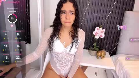 Shopia online show from March 8, 2025, 12:20 pm