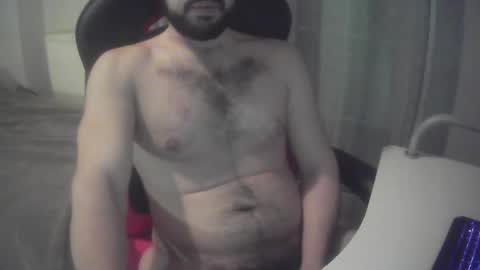 sissy_bear_ online show from February 16, 2026, 10:28 pm