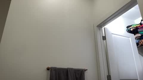 Sissyblkgoddess online show from June 25, 2026, 4:56 am