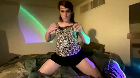 Snapshot of sissycockworshipper chatting on May 30, 2026, 8:55 am sissycockworshipper online show from May 30, 2026, 8:55 am