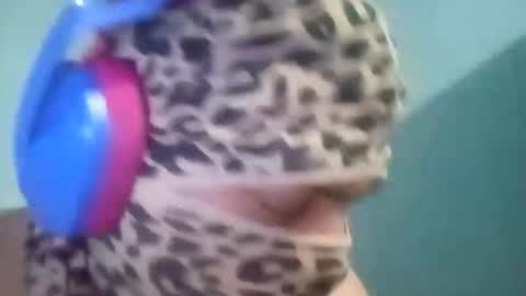 sissycrossdrese online show from March 11, 2025, 1:01 pm