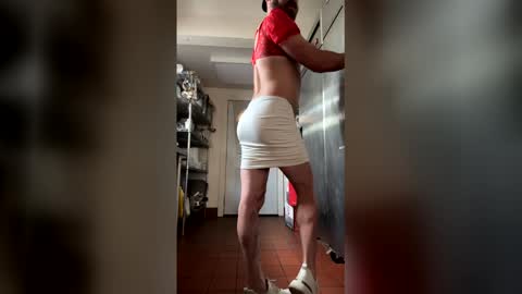 SissyMiles online show from May 25, 2026, 6:36 pm