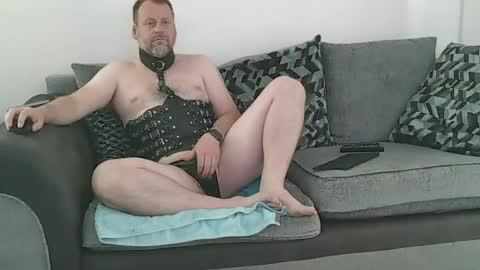 Snapshot of sissyslutboyxxx chatting on June 28, 2026, 10:43 am SafaSlave online show from June 28, 2026, 10:43 am