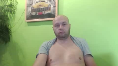 sixten19795 online show from September 10, 2025, 6:35 am