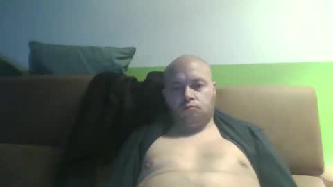 sixten19795 online show from November 12, 2025, 6:41 pm