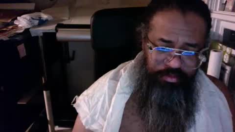 Snapshot of siyah_sakal chatting on February 12, 2025, 10:14 am siyah_sakal online show from February 12, 2025, 10:14 am