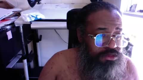 Snapshot of siyah_sakal chatting on March 2, 2025, 6:19 pm siyah_sakal online show from March 2, 2025, 6:19 pm