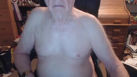 Snapshot of sjbottomboi chatting on July 7, 2026, 5:21 am sjbottomboi online show from July 7, 2026, 5:21 am