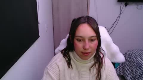 Alice online show from October 8, 2025, 9:23 pm