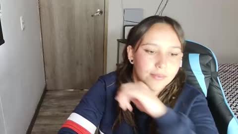 Alice online show from December 4, 2025, 6:38 pm