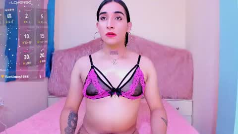 Skarlet online show from June 22, 2026, 12:02 pm