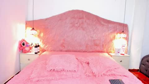 skarletruiz online show from February 13, 2026, 10:55 am